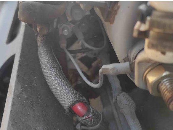 Traseu electric verificat în compartimentul motor, în zona electromotorului